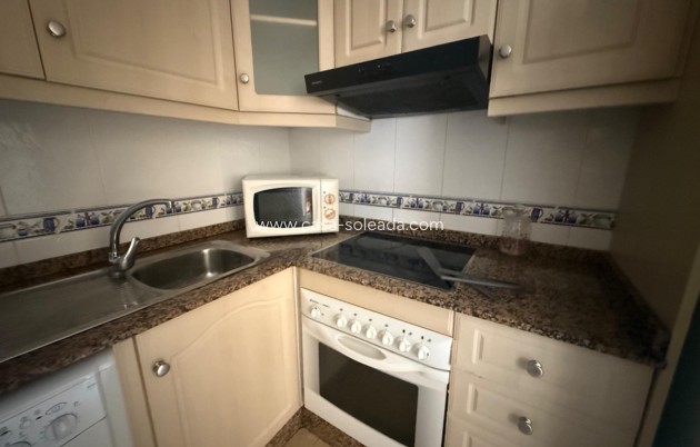 Reventa - Apartamento / piso - Torrevieja - Playa De Los Naufragos