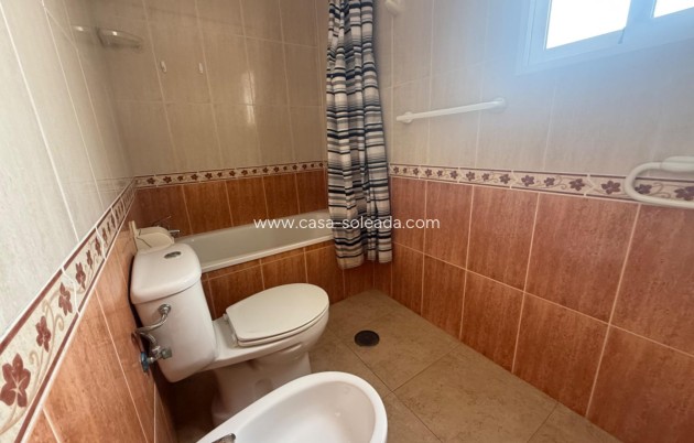 Reventa - Apartamento / piso - Torrevieja - Playa De Los Naufragos
