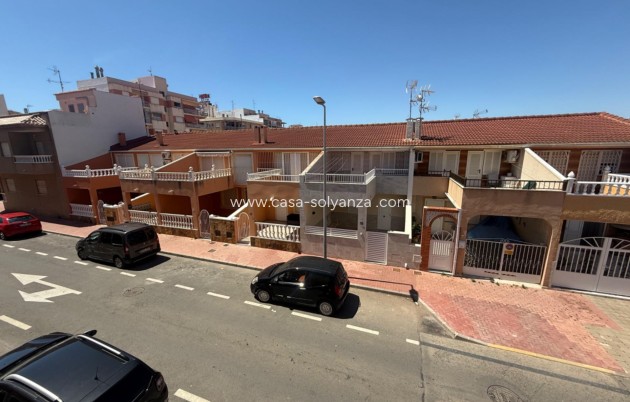 Reventa - Apartamento / piso - Torrevieja - Playa De Los Naufragos