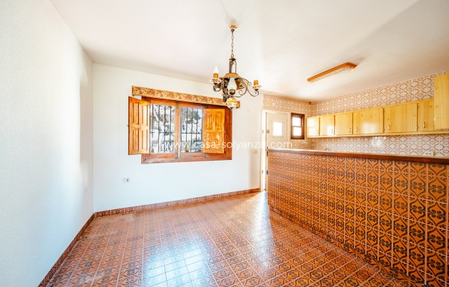 Resale - Villa - Orihuela Costa - Playa Flamenca