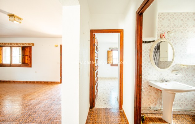 Resale - Villa - Orihuela Costa - Playa Flamenca