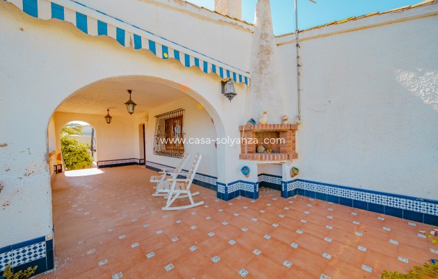 Resale - Villa - Orihuela Costa - Playa Flamenca