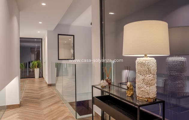 Resale - Villa - Orihuela Costa - Las Colinas Golf Resort