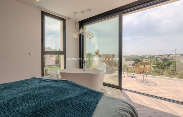 Resale - Villa - Orihuela Costa - Las Colinas Golf Resort
