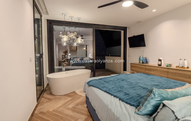 Resale - Villa - Orihuela Costa - Las Colinas Golf Resort