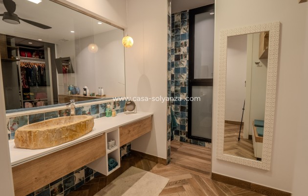 Resale - Villa - Orihuela Costa - Las Colinas Golf Resort