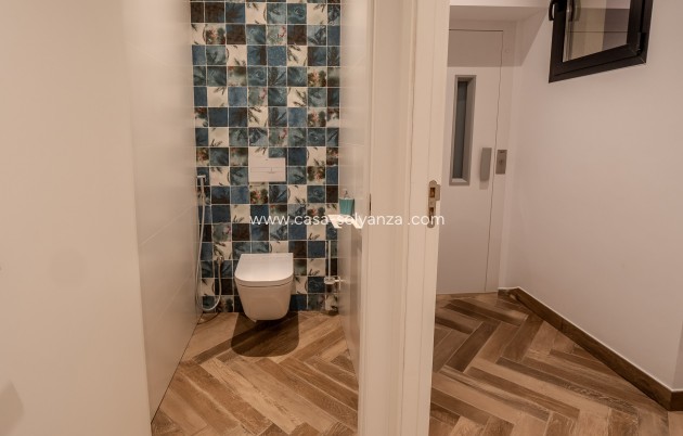 Resale - Villa - Orihuela Costa - Las Colinas Golf Resort