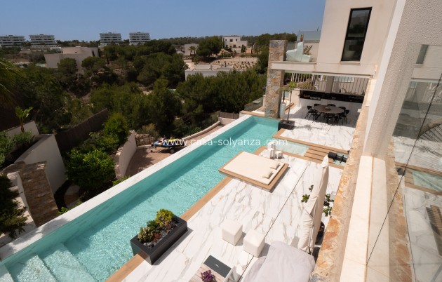Resale - Villa - Orihuela Costa - Las Colinas Golf Resort