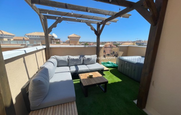 Resale - Villa - Orihuela Costa - Villamartín