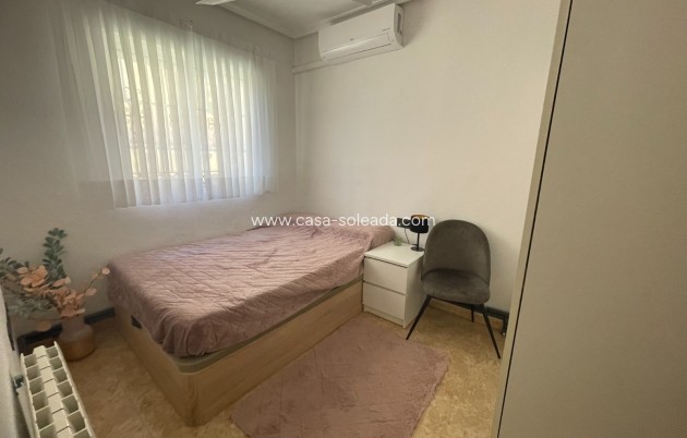 Resale - Villa - Orihuela Costa - Villamartín