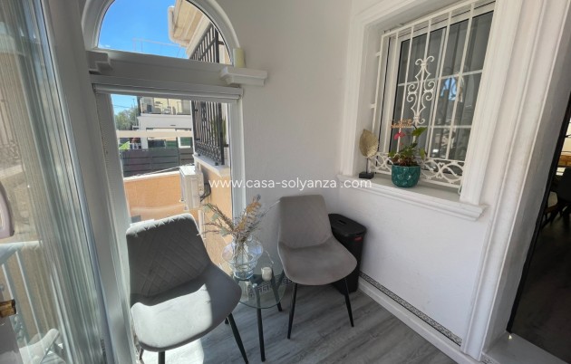 Resale - Villa - Orihuela Costa - Villamartín