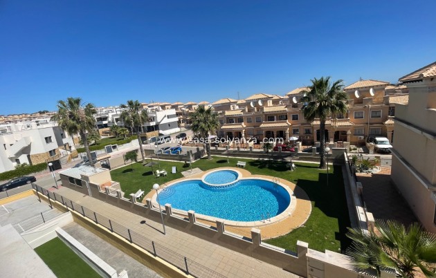 Resale - Villa - Orihuela Costa - Villamartín
