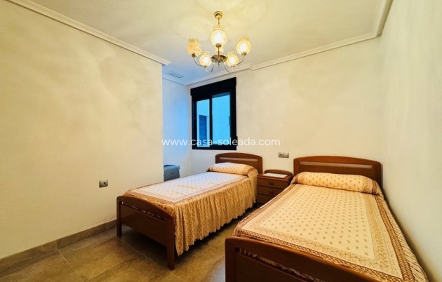 Resale - Apartment / flat - La Mata - Costa Blanca