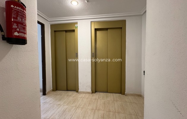 Resale - Apartment / flat - Torrevieja - Costa Blanca