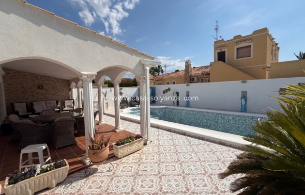 Wiederverkauf - Villa - Torrevieja - Costa Blanca