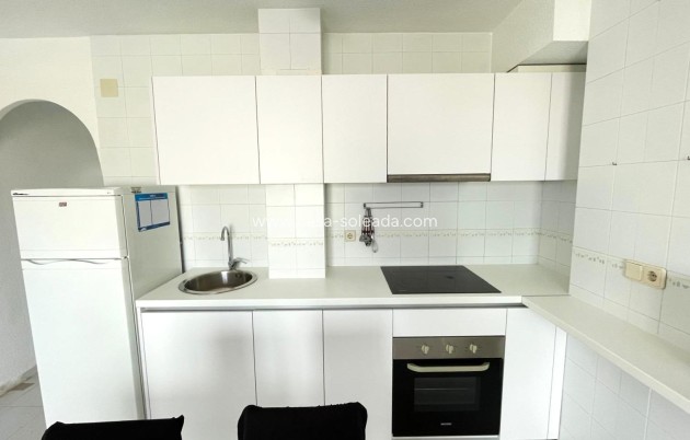 Resale - Apartment / flat - Torrevieja - Center