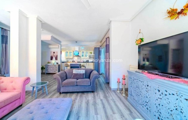 Revente - Villa - Villamartin - Villamartín