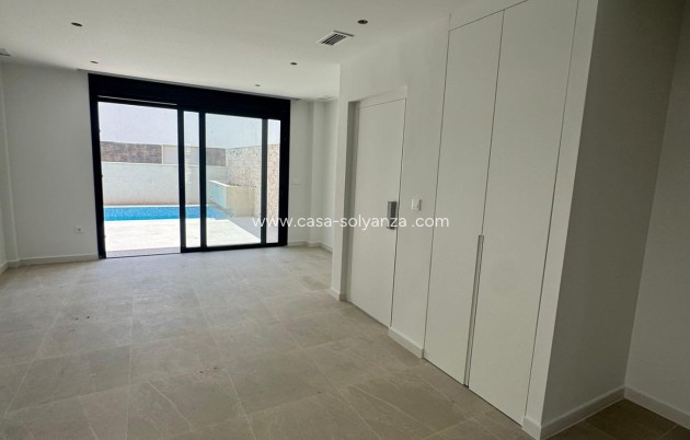 Resale - Villa - Guardamar del Segura - Guardamar