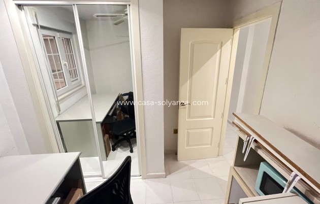 Resale - Apartment / flat - Torrevieja