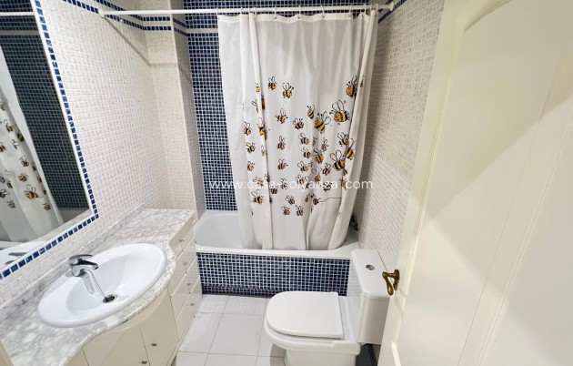 Resale - Apartment / flat - Torrevieja