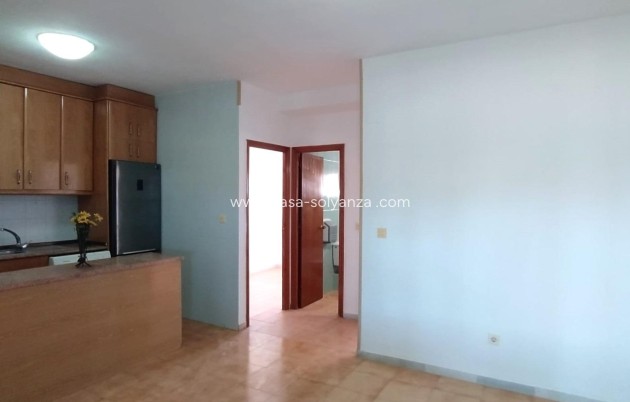 Resale - Apartment / flat - Torrevieja - La Mata