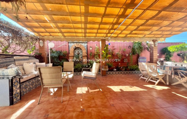 Herverkoop - Villa - Torrevieja - Los Balcones