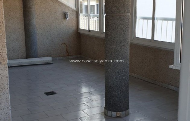 Resale - Apartment / flat - Torrevieja - Center