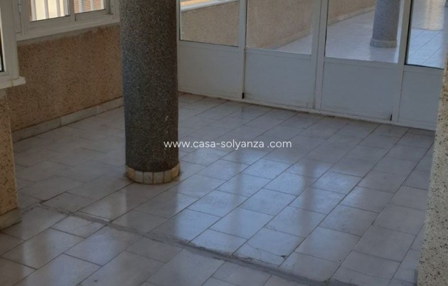 Resale - Apartment / flat - Torrevieja - Center