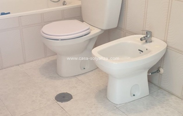 Resale - Apartment / flat - Torrevieja - Center