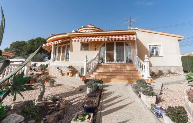 Resale - Villa - Ciudad Quesada - Rojales
