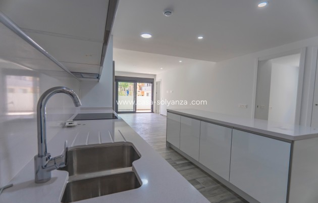 Resale - Apartment / flat - Torrevieja