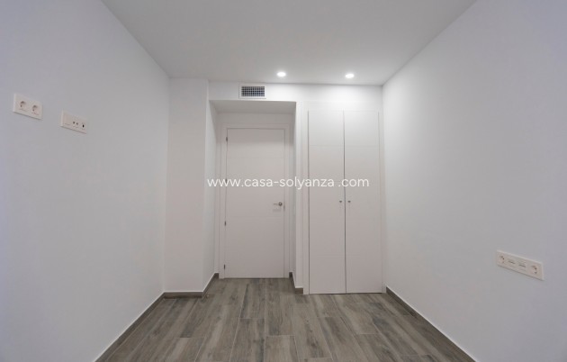 Resale - Apartment / flat - Torrevieja