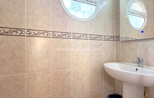Resale - Villa - Orihuela Costa - Villamartín