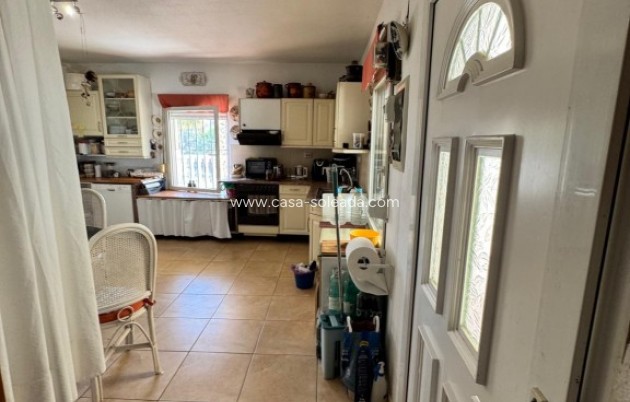 Revente - Country Property/Finca - Cautivador - Inland