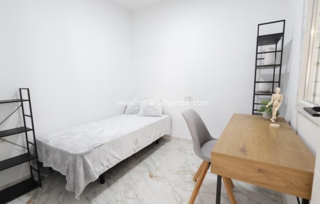 Resale - Townhouse - Torrevieja - Costa Blanca