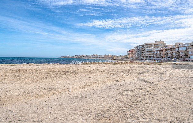 Resale - Apartment / flat - La Mata - Torre la Mata