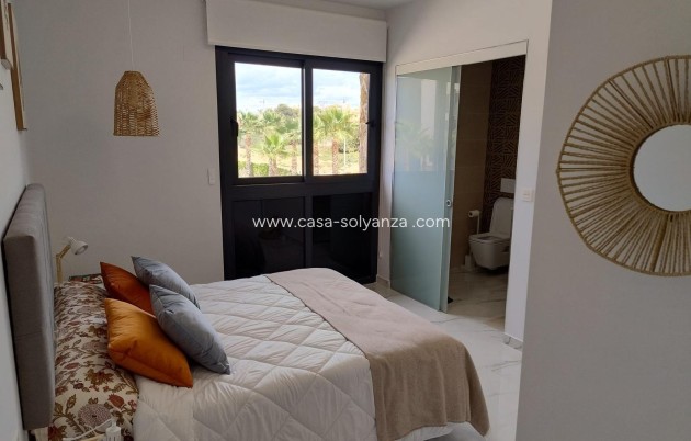 Resale - Apartment / flat - Orihuela Costa - La Florida