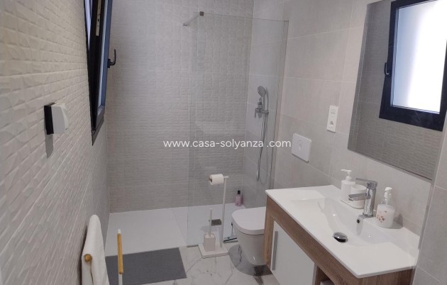 Resale - Apartment / flat - Orihuela Costa - La Florida