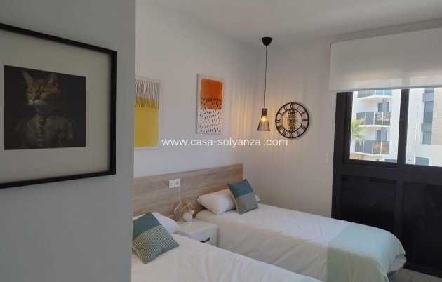 Resale - Apartment / flat - Orihuela Costa - La Florida