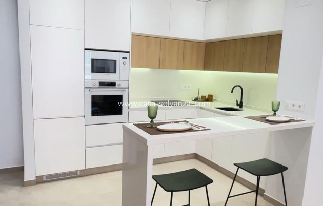 Resale - Apartment / flat - Guardamar del Segura - El Raso