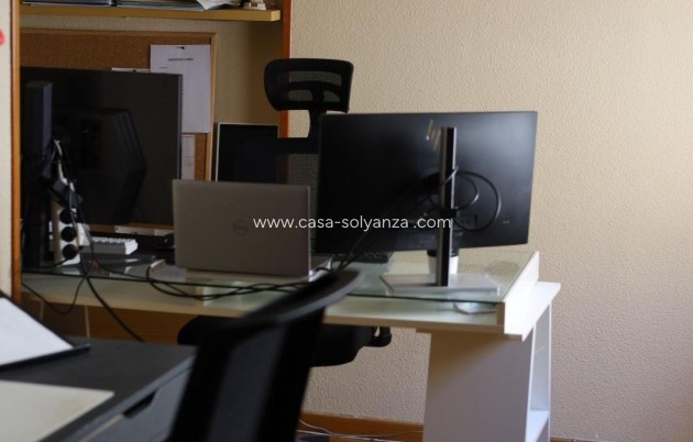 Resale - Apartment / flat - Torrevieja - Estacion Autobuses