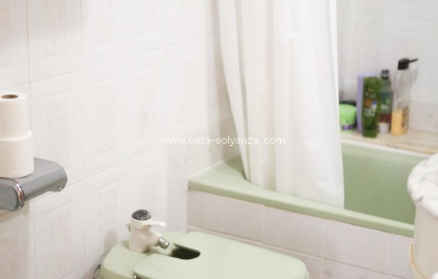 Resale - Apartment / flat - Torrevieja - Estacion Autobuses