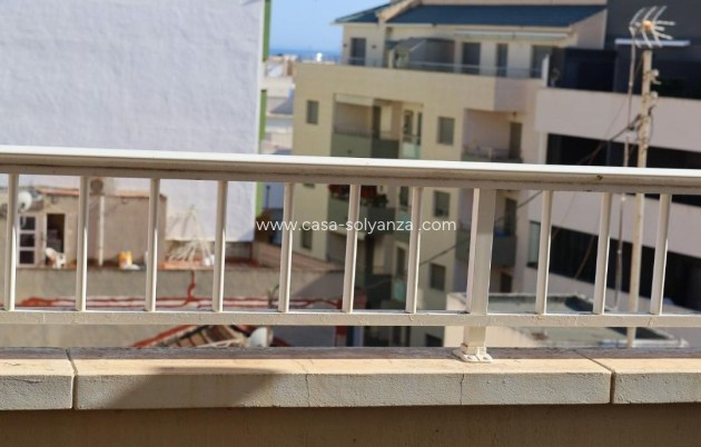 Resale - Apartment / flat - Torrevieja - Estacion Autobuses
