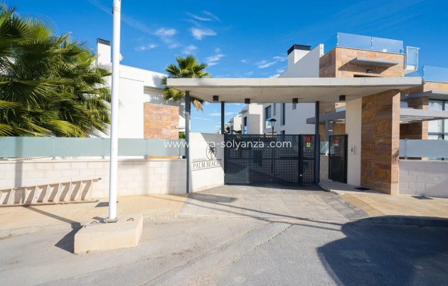 Resale - Villa - Cabo Roig - Costa Blanca