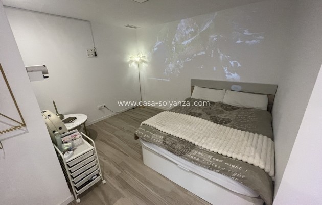 Resale - Villa - Cabo Roig - Costa Blanca