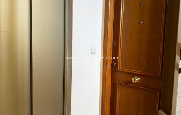 Resale - Apartment / flat - Albir - Costa Blanca