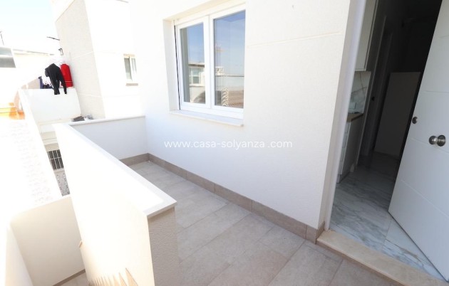 Resale - Semi-detached house - Torrevieja - San Luis