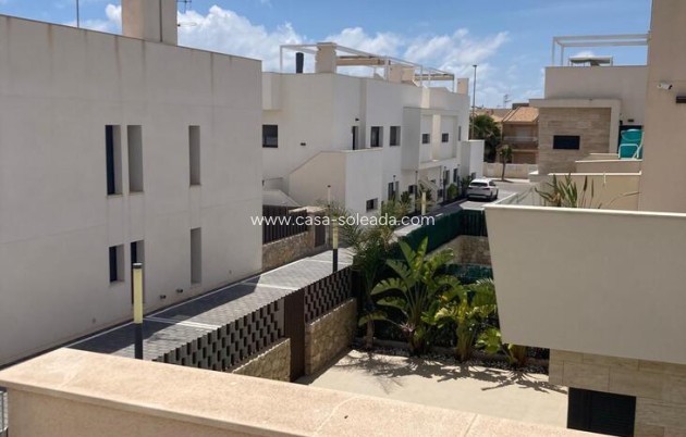 Resale - Villa - Pilar de la Horadada - Costa Blanca