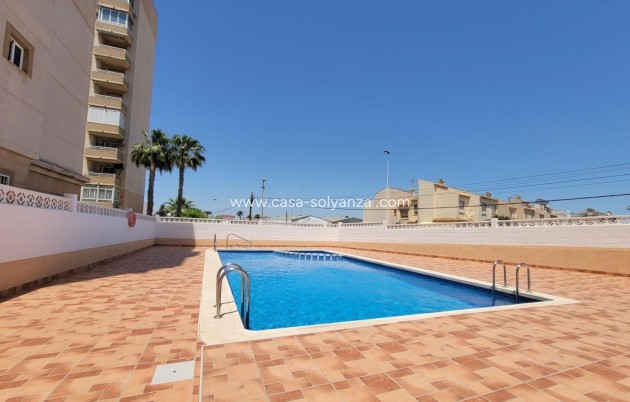 Resale - Apartment / flat - Torrevieja - Nueva Torrevieja