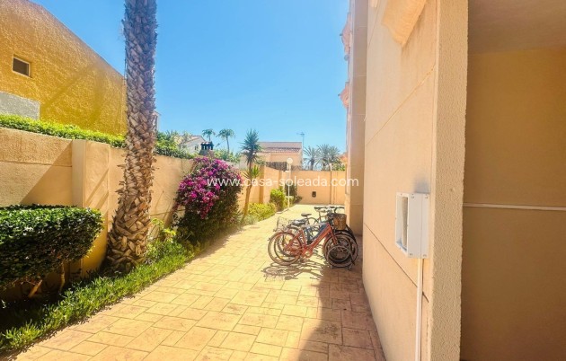 Wiederverkauf - Wohnung - Torrevieja - Nueva Torrevieja